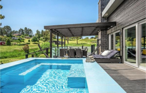Gorgeous Home In Ebeltoft With Heated Swimming Pool